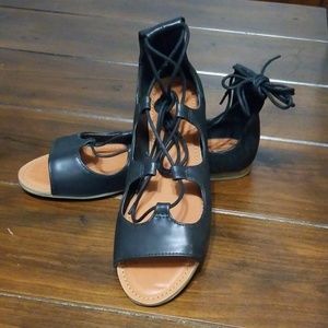 American Eagle Gladiator Sandals